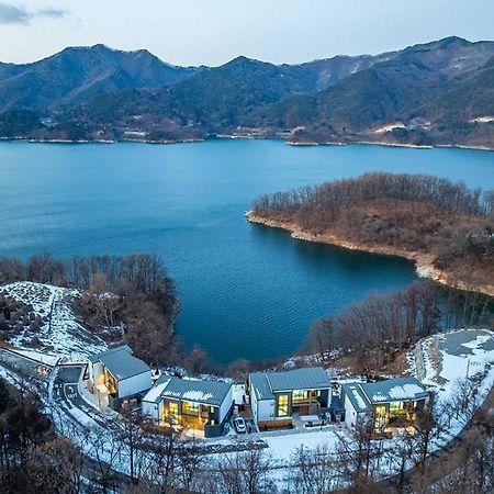 Jecheon The Shine Cheongpung Hotell Eksteriør bilde