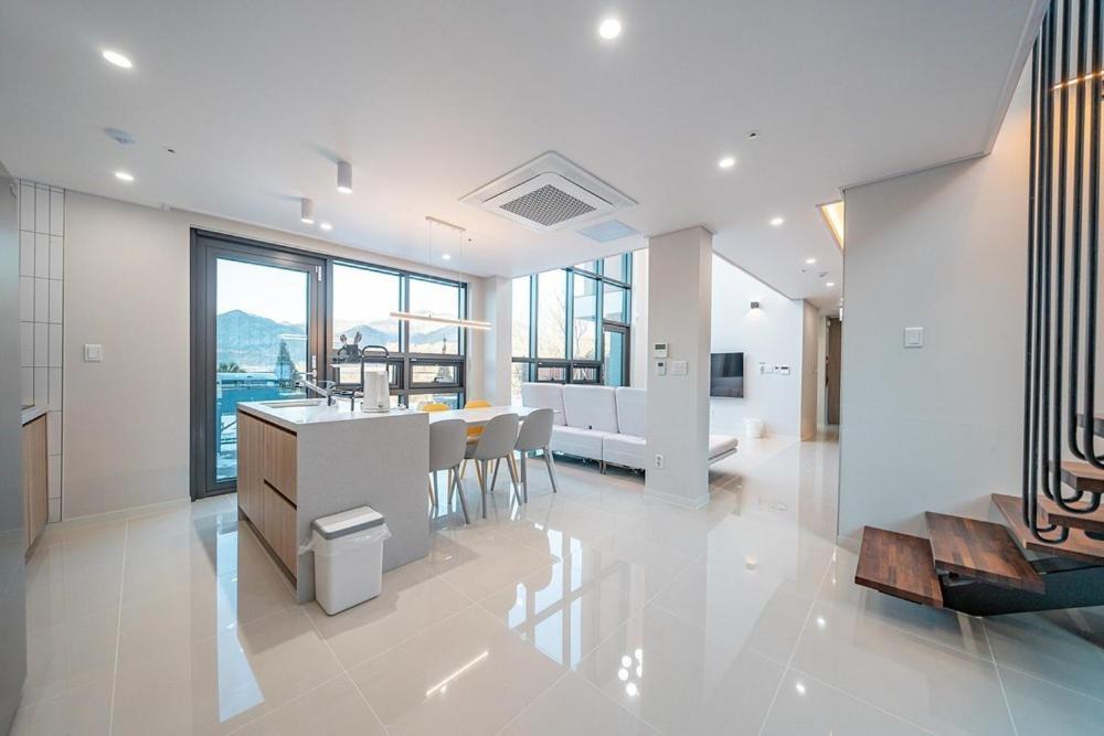 Jecheon The Shine Cheongpung Hotell Rom bilde