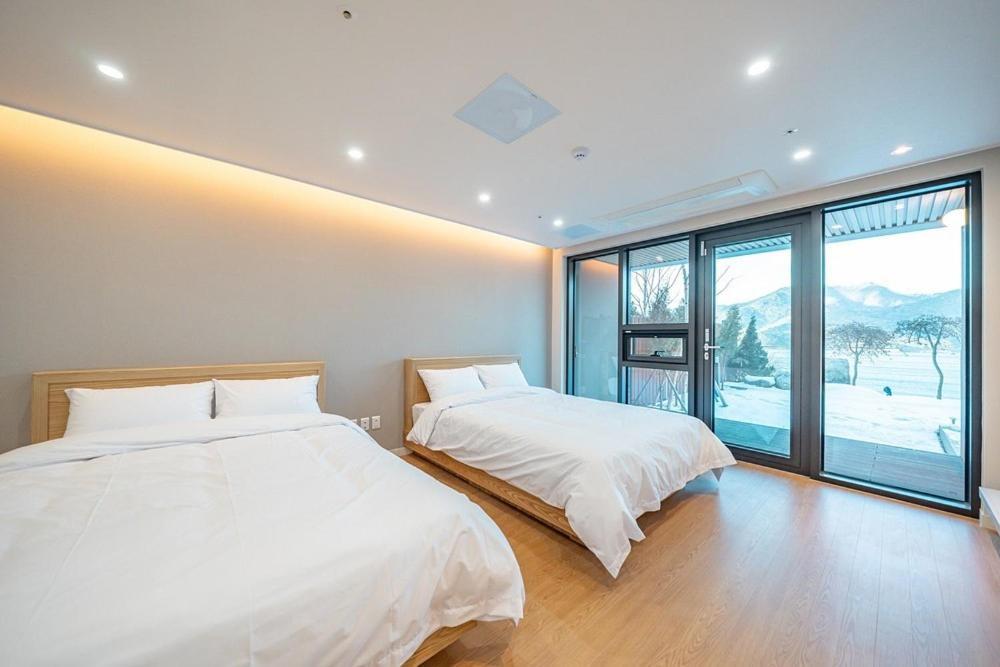 Jecheon The Shine Cheongpung Hotell Rom bilde